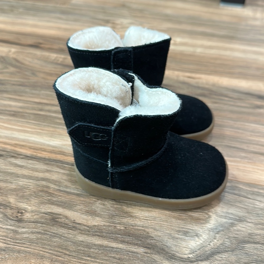 UGG Keelan Boots Toddler 4/5